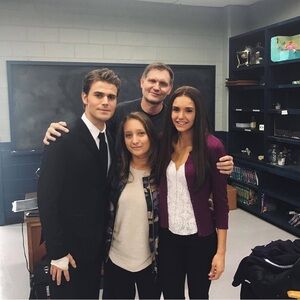 Elena Gilbert top set